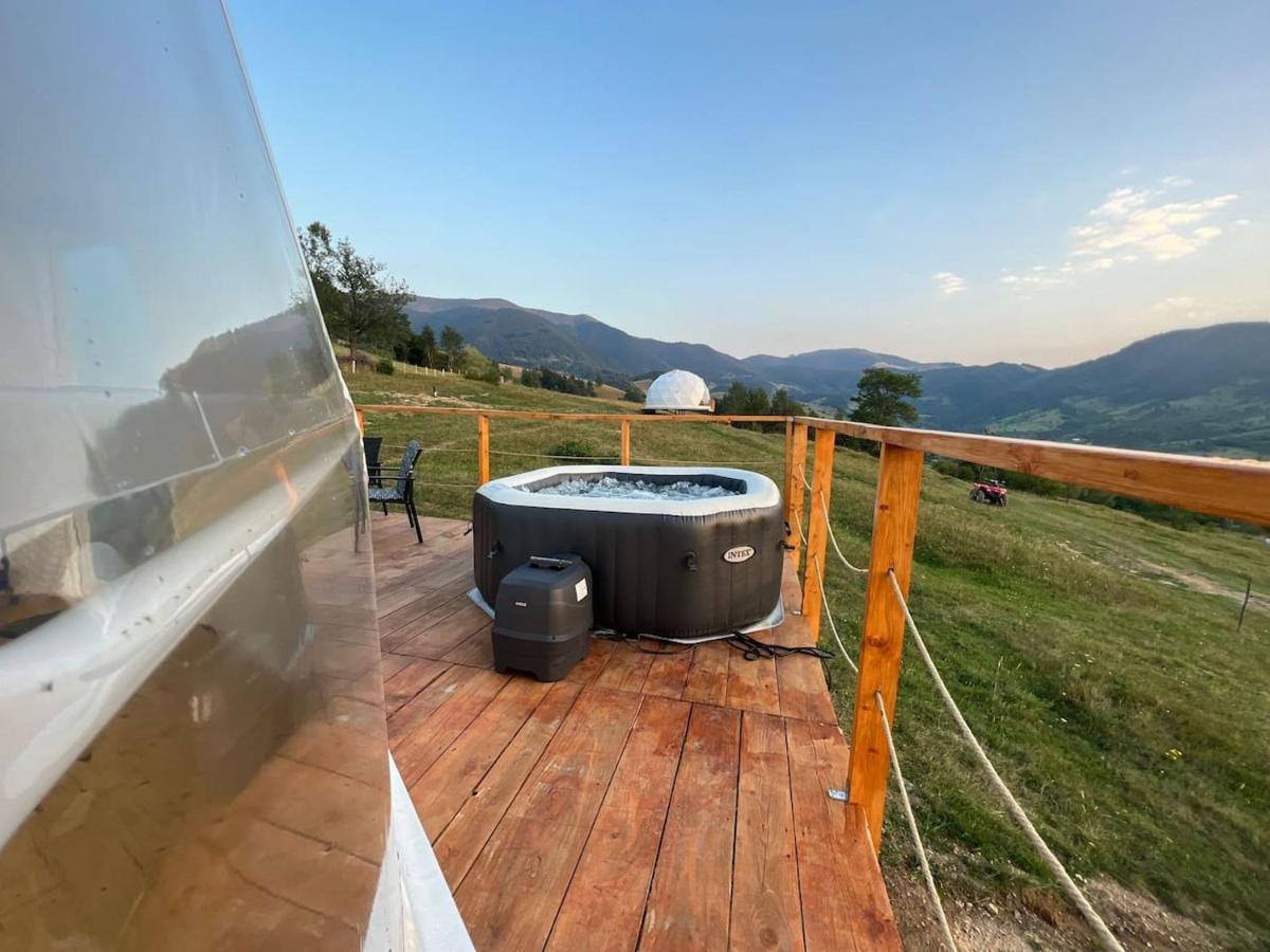 Hotel Tranquil Dome - Manta'S Retreat Glamping Cornereva Exterior foto