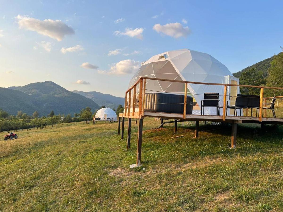 Hotel Tranquil Dome - Manta'S Retreat Glamping Cornereva Exterior foto